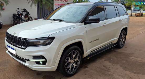 JEEP-COMMANDER-2022