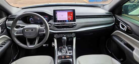 JEEP-COMMANDER-2022