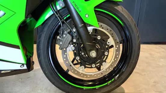 KAWASAKI-NINJA 500 SE-2025