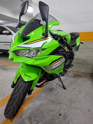 Comprar Moto Kawasaki Ninja-zx-4r a partir de 2025 Usada, Seminova
