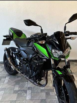 KAWASAKI-Z400-2022