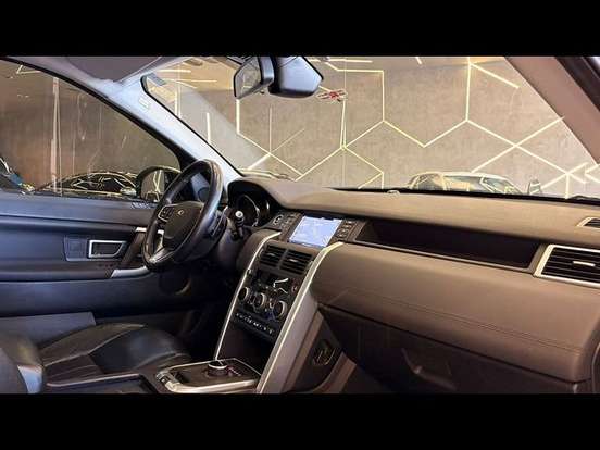 LAND ROVER-DISCOVERY SPORT-2017