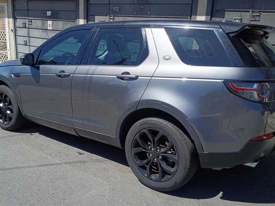 LAND ROVER-DISCOVERY SPORT-2.0 16V SI4 TURBO GASOLINA HSE 4P AUTOMÁTICO LAND ROVER-DISCOVERY SPORT-2015