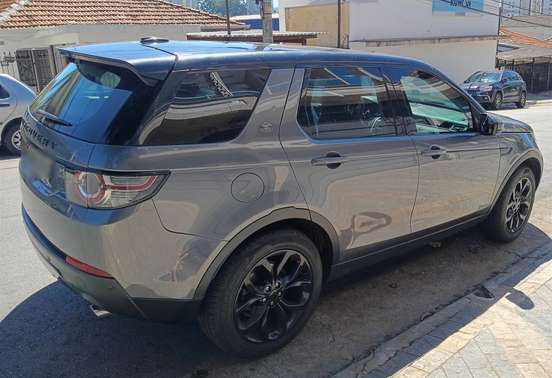 LAND ROVER-DISCOVERY SPORT-2015