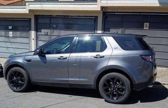 LAND ROVER-DISCOVERY SPORT-2015