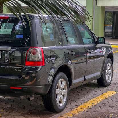 LAND ROVER-FREELANDER-2010