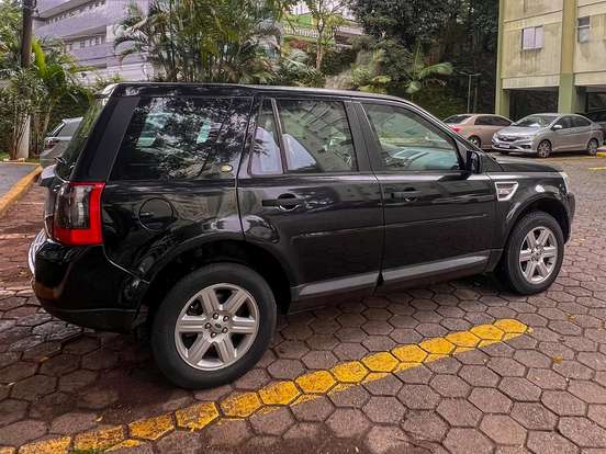 LAND ROVER-FREELANDER-3.2 S 6 CILINDROS 24V GASOLINA 4P AUTOMÁTICO LAND ROVER-FREELANDER-2010