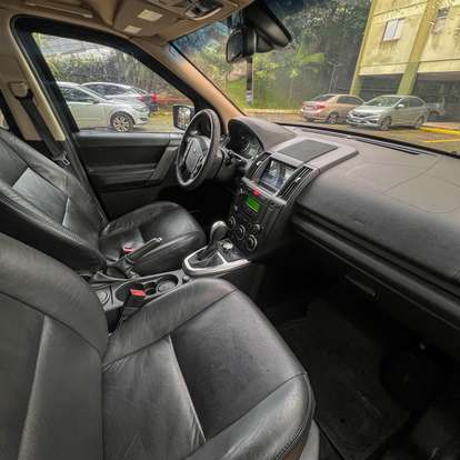 LAND ROVER-FREELANDER-2010