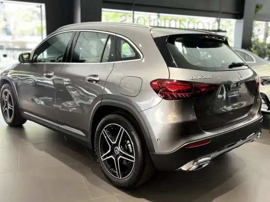 MERCEDES-BENZ-GLA 200-1.3 MHEV PROGRESSIVE 7G-DCT MERCEDES-BENZ-GLA 200-2025
