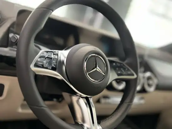 MERCEDES-BENZ-GLA 200-1.3 MHEV PROGRESSIVE 7G-DCT MERCEDES-BENZ-GLA 200-2025