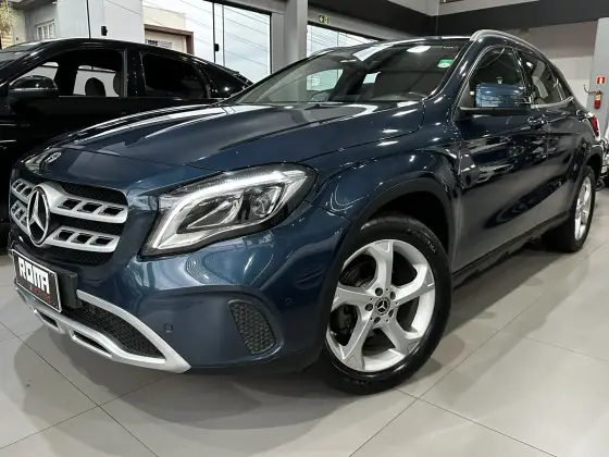 MERCEDES-BENZ GLA 200 1.6 CGI FLEX ADVANCE 7G-DCT
