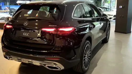 MERCEDES-BENZ-GLC 300-2025