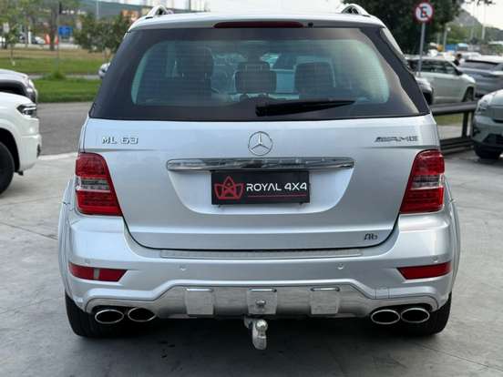MERCEDES-BENZ-ML 63 AMG-6.2 V8 32V GASOLINA 4P AUTOMÁTICO MERCEDES-BENZ-ML 63 AMG-2010