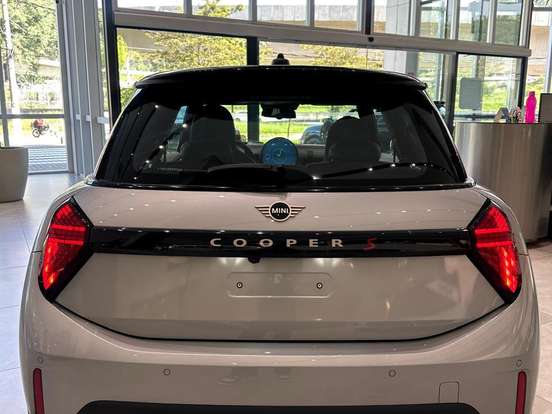 MINI-COOPER-2.0 16V TWINPOWER GASOLINA S TOP 2P STEPTRONIC MINI-COOPER-2025