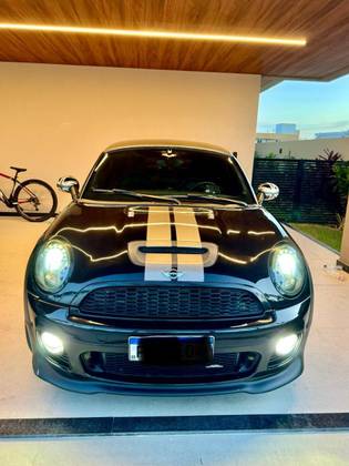 MINI COOPER 1.6 S COUPÉ 16V TURBO GASOLINA 2P AUTOMÁTICO