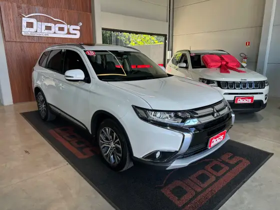 MITSUBISHI OUTLANDER 2.0 COMFORT 16V GASOLINA 4P AUTOMÁTICO