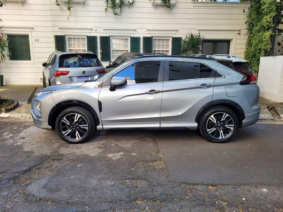 MITSUBISHI-ECLIPSE CROSS-2023