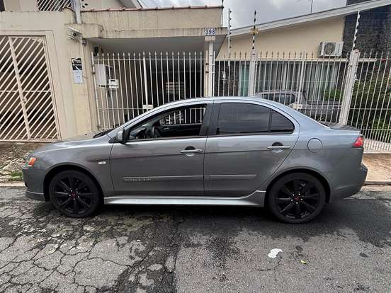 MITSUBISHI-LANCER-2.0 16V GASOLINA 4P AUTOMÁTICO MITSUBISHI-LANCER-2012