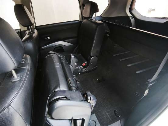 MITSUBISHI-OUTLANDER-3.0 4X4 V6 24V GASOLINA 4P AUTOMÁTICO MITSUBISHI-OUTLANDER-2012