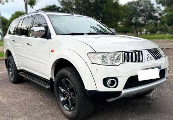 MITSUBISHI-PAJERO DAKAR-2013