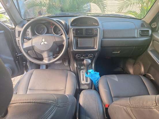 MITSUBISHI-PAJERO TR4-2013
