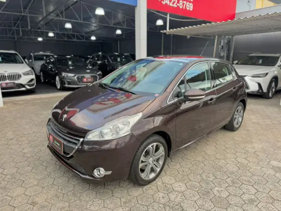 PEUGEOT 208 1.6 GRIFFE 16V FLEX 4P AUTOMÁTICO