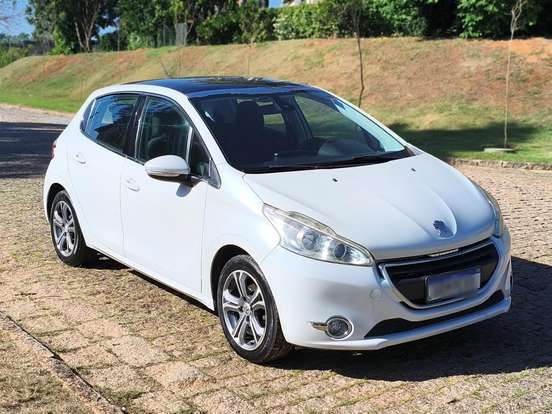 PEUGEOT-208-1.6 GRIFFE 16V FLEX 4P MANUAL PEUGEOT-208-2013
