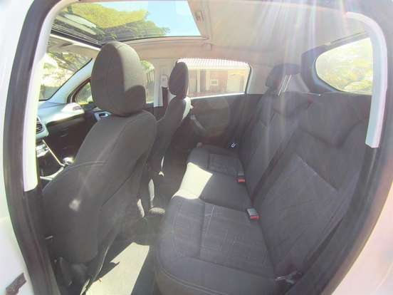 PEUGEOT-208-1.6 GRIFFE 16V FLEX 4P MANUAL PEUGEOT-208-2013