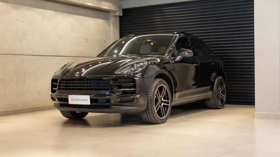 PORSCHE-MACAN-2020