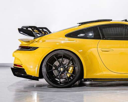 PORSCHE-911-2019