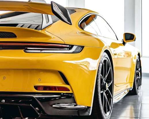 PORSCHE-911-2019