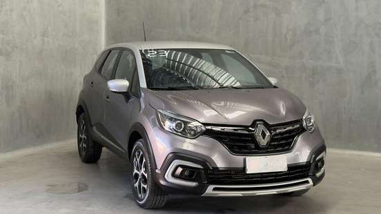 RENAULT-CAPTUR-2022