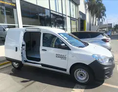 RENAULT KANGOO 1.6 16V SCE FLEX ADVANCED MANUAL RENAULT KANGOO 1.6 16V SCE FLEX ADVANCED MANUAL