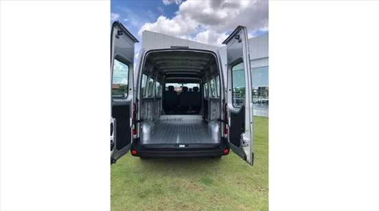 RENAULT-MASTER-2026