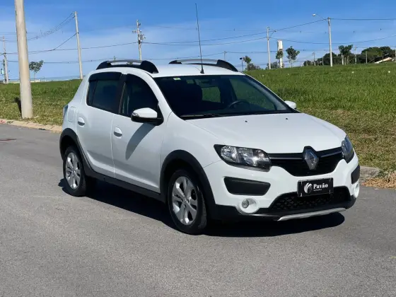 RENAULT SANDERO 1.6 STEPWAY RIP CURL 8V FLEX 4P MANUAL