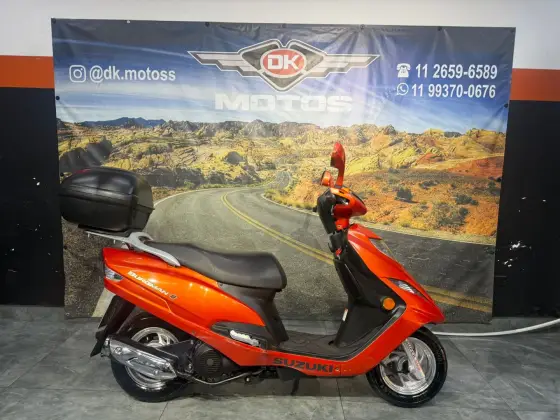 SUZUKI BURGMAN i SUZUKI BURGMAN i