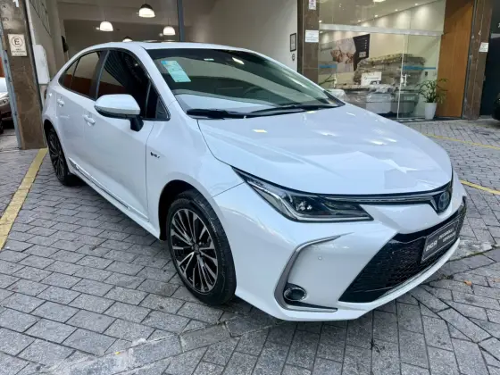 TOYOTA COROLLA 1.8 VVT-I HYBRID FLEX ALTIS PREMIUM CVT TOYOTA COROLLA 1.8 VVT-I HYBRID FLEX ALTIS PREMIUM CVT