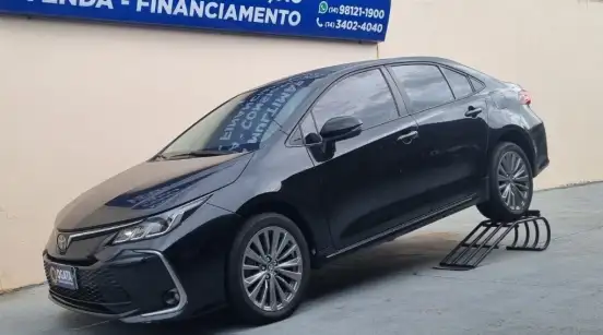 TOYOTA-COROLLA-2024