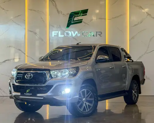 TOYOTA HILUX 2.8 SRV 4X4 CD 16V DIESEL 4P AUTOMÁTICO