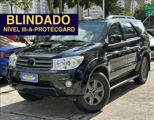 TOYOTA HILUX SW4 3.0 SRV 4X4 7 LUGARES 16V TURBO INTERCOOLER DIESEL 4P AUTOMÁTICO
