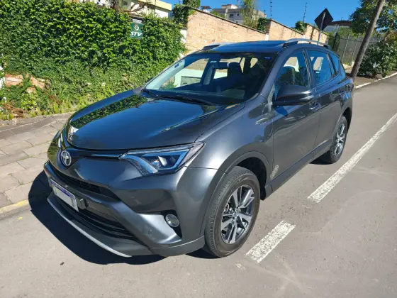 TOYOTA RAV4 2.0 TOP 4X2 16V GASOLINA 4P AUTOMÁTICO