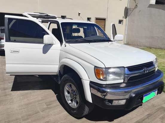 TOYOTA-HILUX SW4-3.0 4X4 8V TURBO DIESEL 4P MANUAL TOYOTA-HILUX SW4-2001