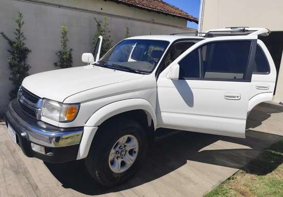 TOYOTA-HILUX SW4-2001