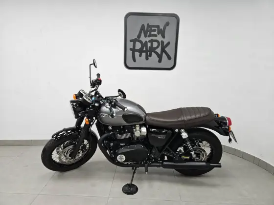 TRIUMPH BONNEVILLE T120 BLACK 1200 