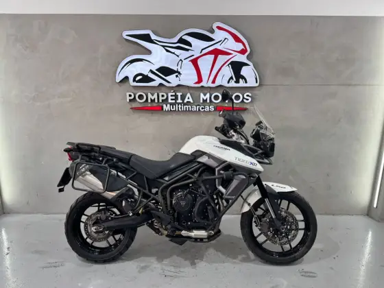 TRIUMPH TIGER 800 XR 