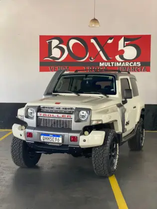 TROLLER T4 3.2 TGV 4X4 20V TURBO INTERCOOLER DIESEL 2P MANUAL TROLLER T4 3.2 TGV 4X4 20V TURBO INTERCOOLER DIESEL 2P MANUAL