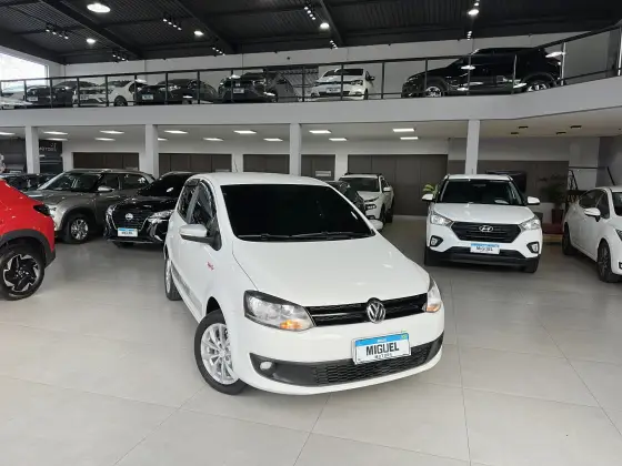 VOLKSWAGEN FOX 1.6 MI ROCK IN RIO 8V FLEX 4P MANUAL VOLKSWAGEN FOX 1.6 MI ROCK IN RIO 8V FLEX 4P MANUAL