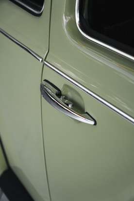 VOLKSWAGEN-FUSCA-1980