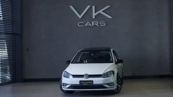 VOLKSWAGEN GOLF 1.0 200 TSI TOTAL FLEX COMFORTLINE TIPTRONIC VOLKSWAGEN GOLF 1.0 200 TSI TOTAL FLEX COMFORTLINE TIPTRONIC
