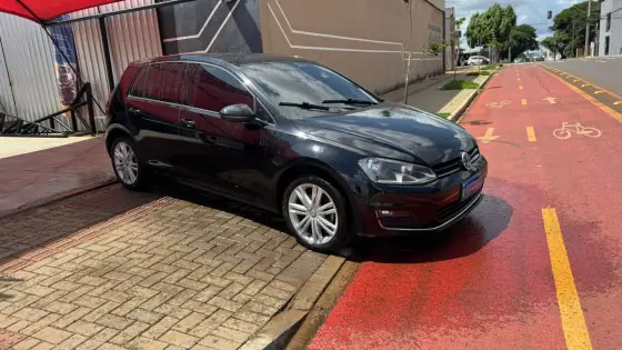VOLKSWAGEN GOLF 1.4 TSI HIGHLINE 16V GASOLINA 4P AUTOMÁTICO